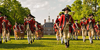 CountryLiving: Win a getaway for four to Colonial Williamsburg